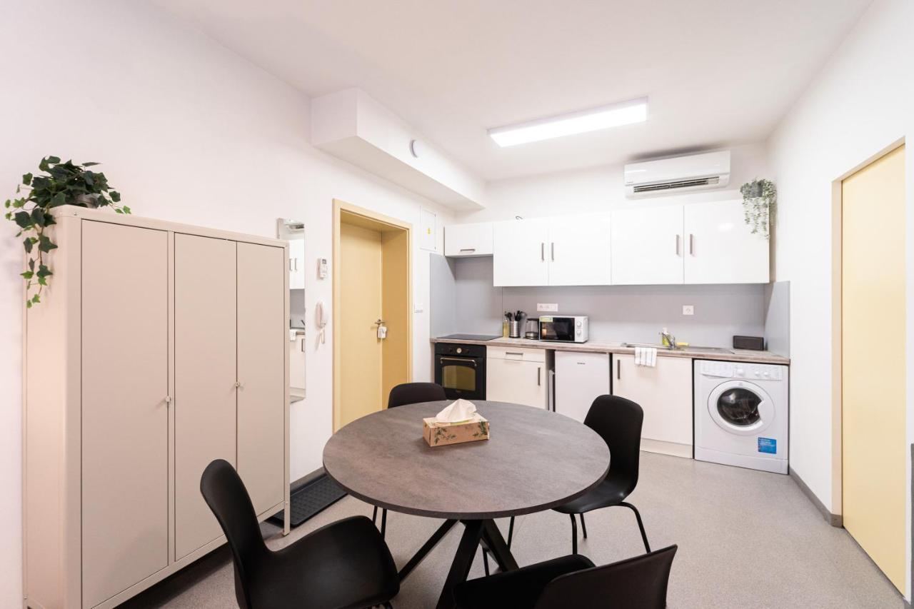Milada Apartment / Brno Center מראה חיצוני תמונה